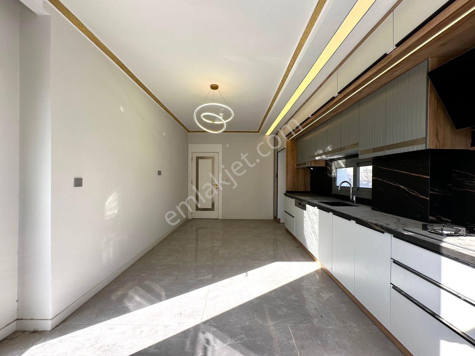 🏡 Referans'tan Akçay Merkez'de Lüx Yerden Isıtmalı 3+1 Daire - Görsel 15