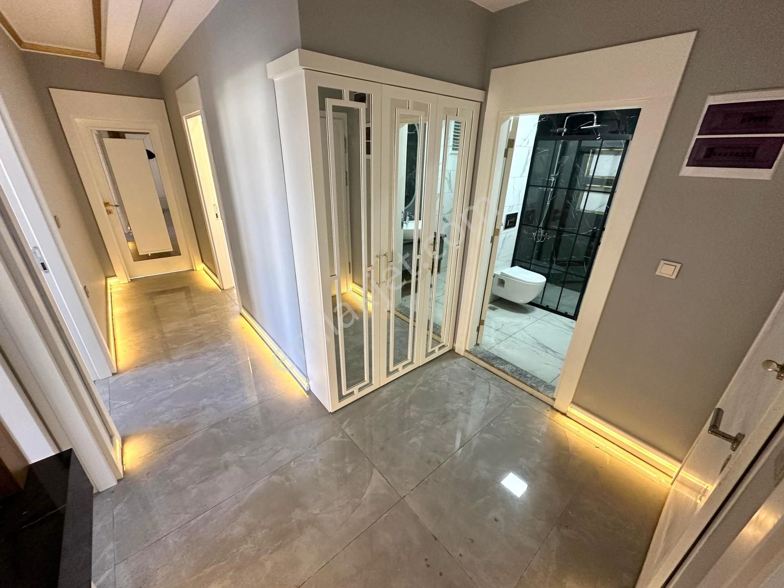 🏡 Referans'tan Akçay Merkez'de Lüx Yerden Isıtmalı 3+1 Daire - Görsel 7