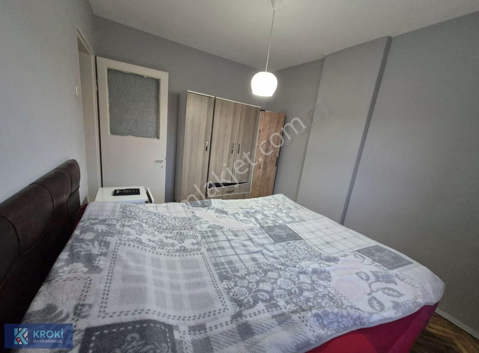 Krokiden Manavkuyuda Satılık Temiz 3+1 Arakat Daîre - Görsel 6