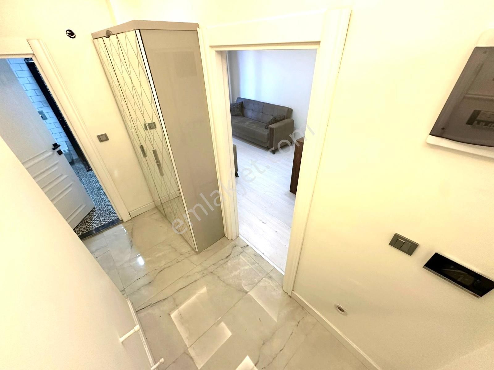 🏡 Referans'tan Akçay'da Full Eşyalı Şık Tasarımlı Denize 200 M 1+1 Daire - Görsel 22