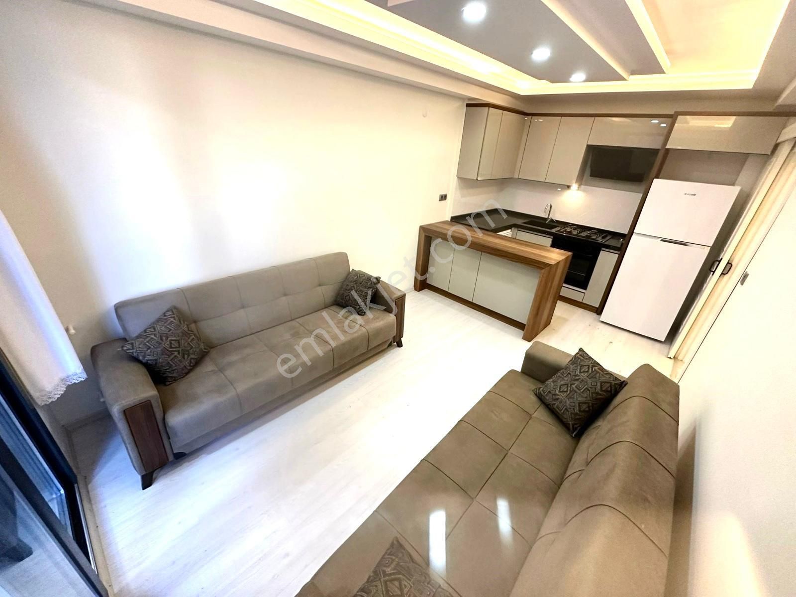 🏡 Referans'tan Akçay'da Full Eşyalı Şık Tasarımlı Denize 200 M 1+1 Daire - Görsel 2