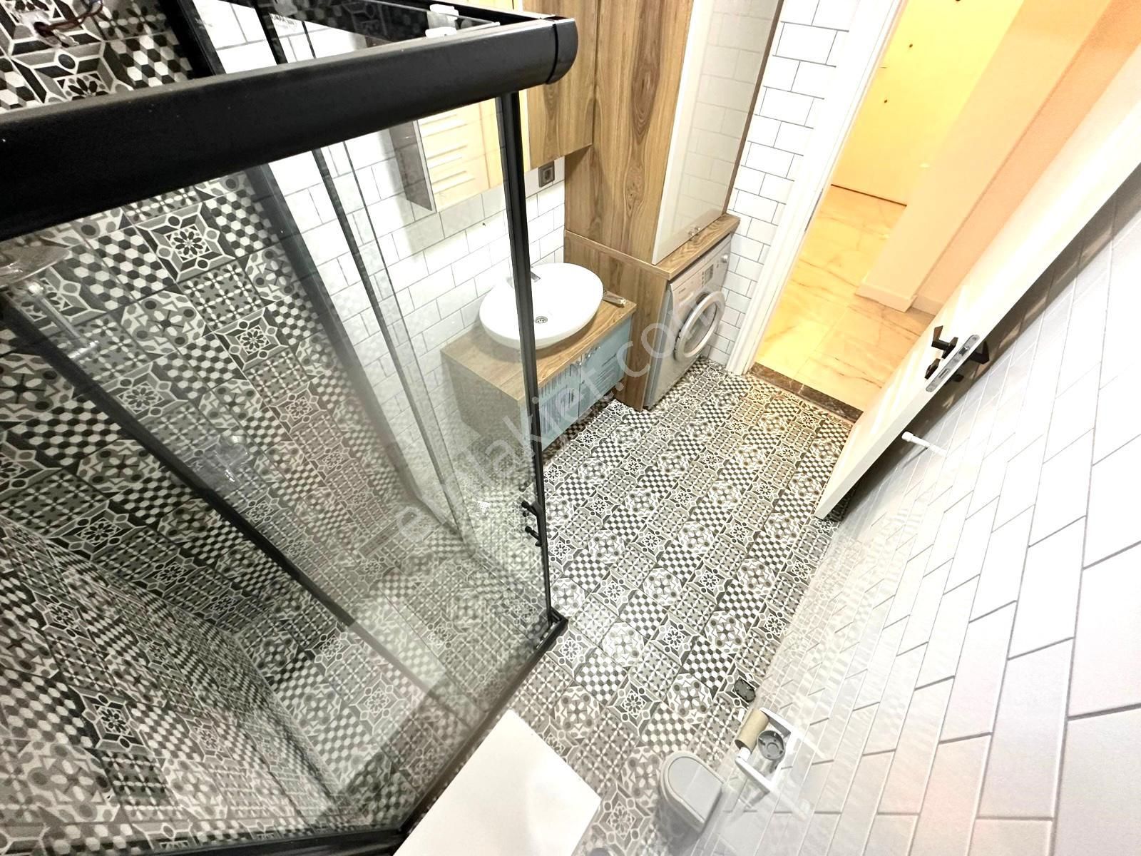 🏡 Referans'tan Akçay'da Full Eşyalı Şık Tasarımlı Denize 200 M 1+1 Daire - Görsel 21