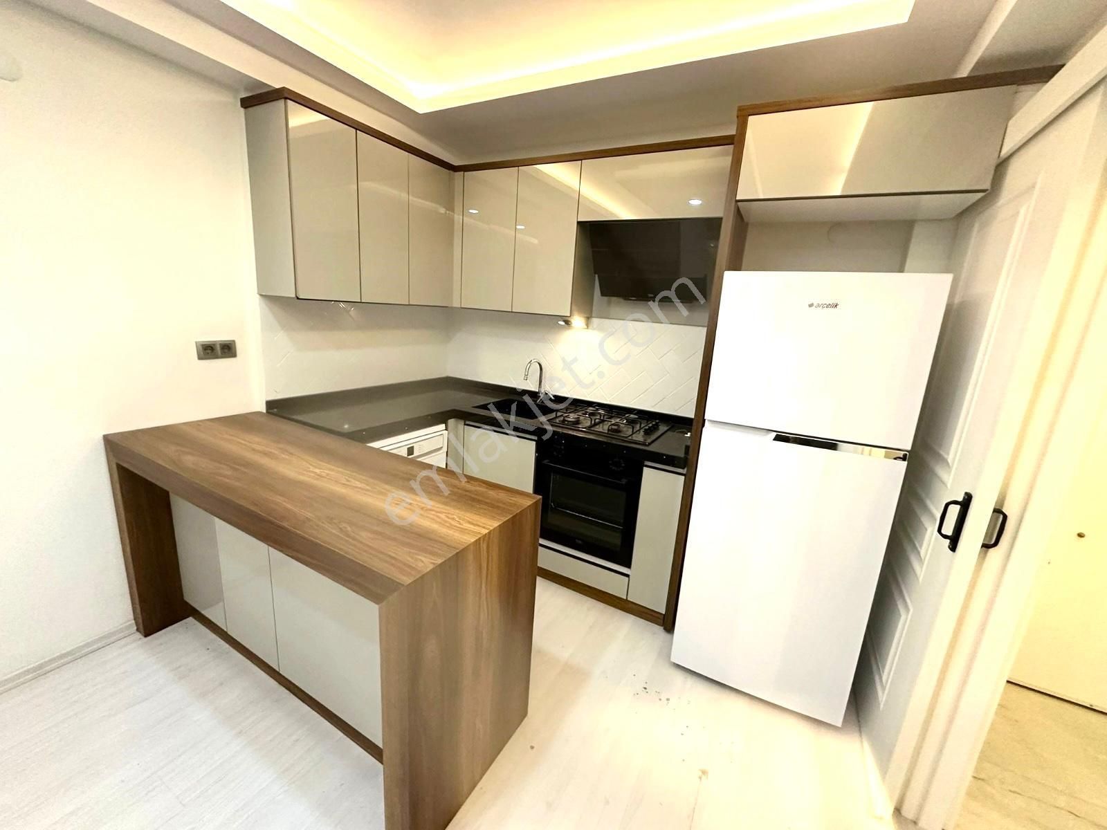 🏡 Referans'tan Akçay'da Full Eşyalı Şık Tasarımlı Denize 200 M 1+1 Daire - Görsel 27