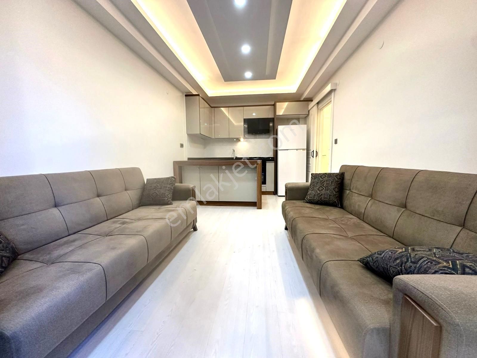 🏡 Referans'tan Akçay'da Full Eşyalı Şık Tasarımlı Denize 200 M 1+1 Daire - Görsel 10