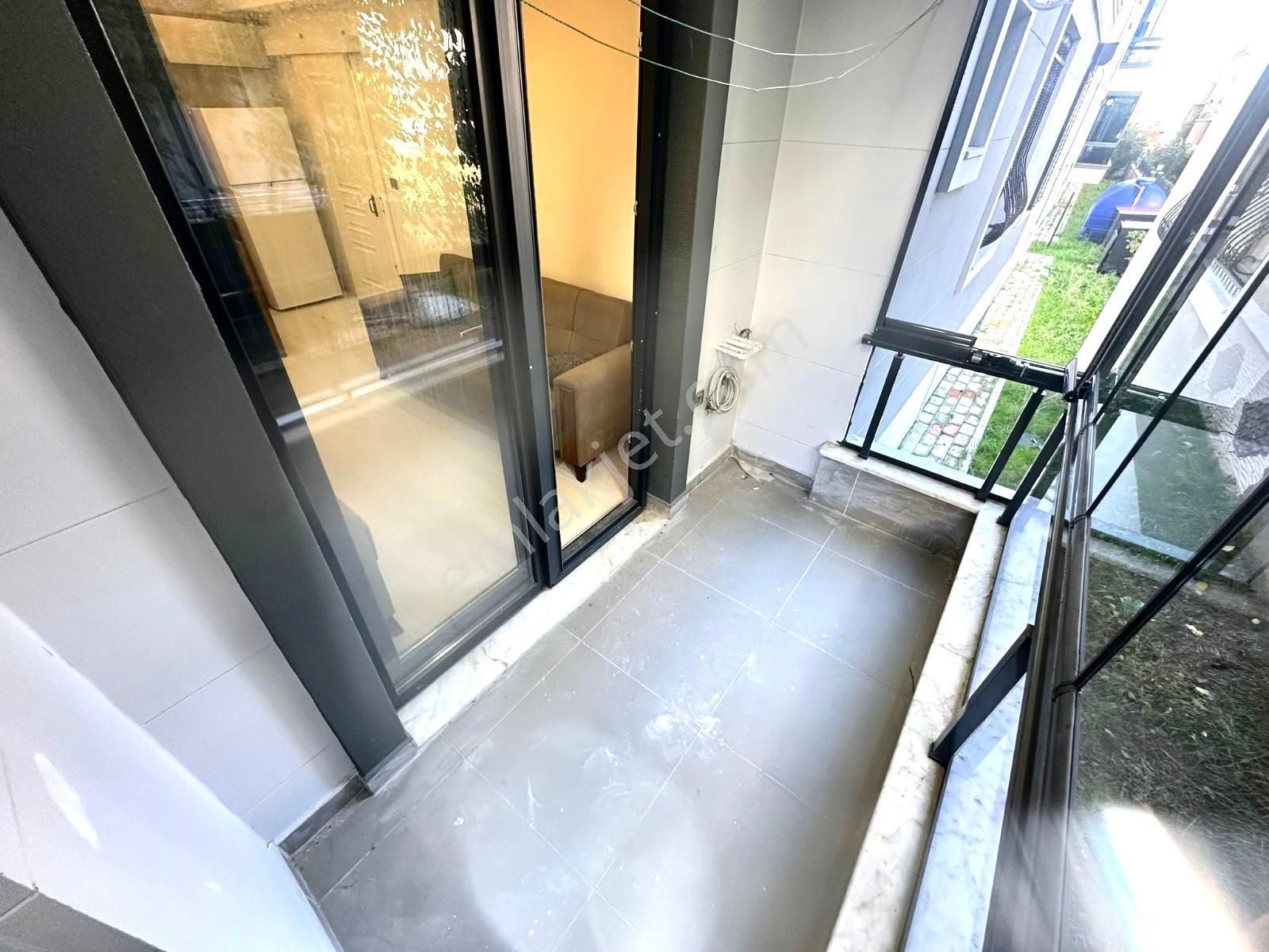 🏡 Referans'tan Akçay'da Full Eşyalı Şık Tasarımlı Denize 200 M 1+1 Daire - Görsel 29