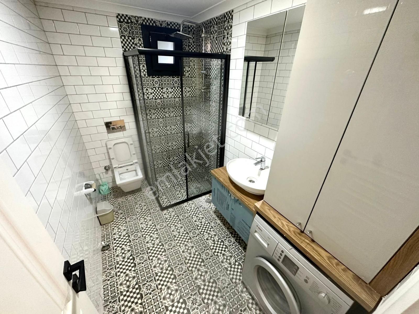 🏡 Referans'tan Akçay'da Full Eşyalı Şık Tasarımlı Denize 200 M 1+1 Daire - Görsel 19