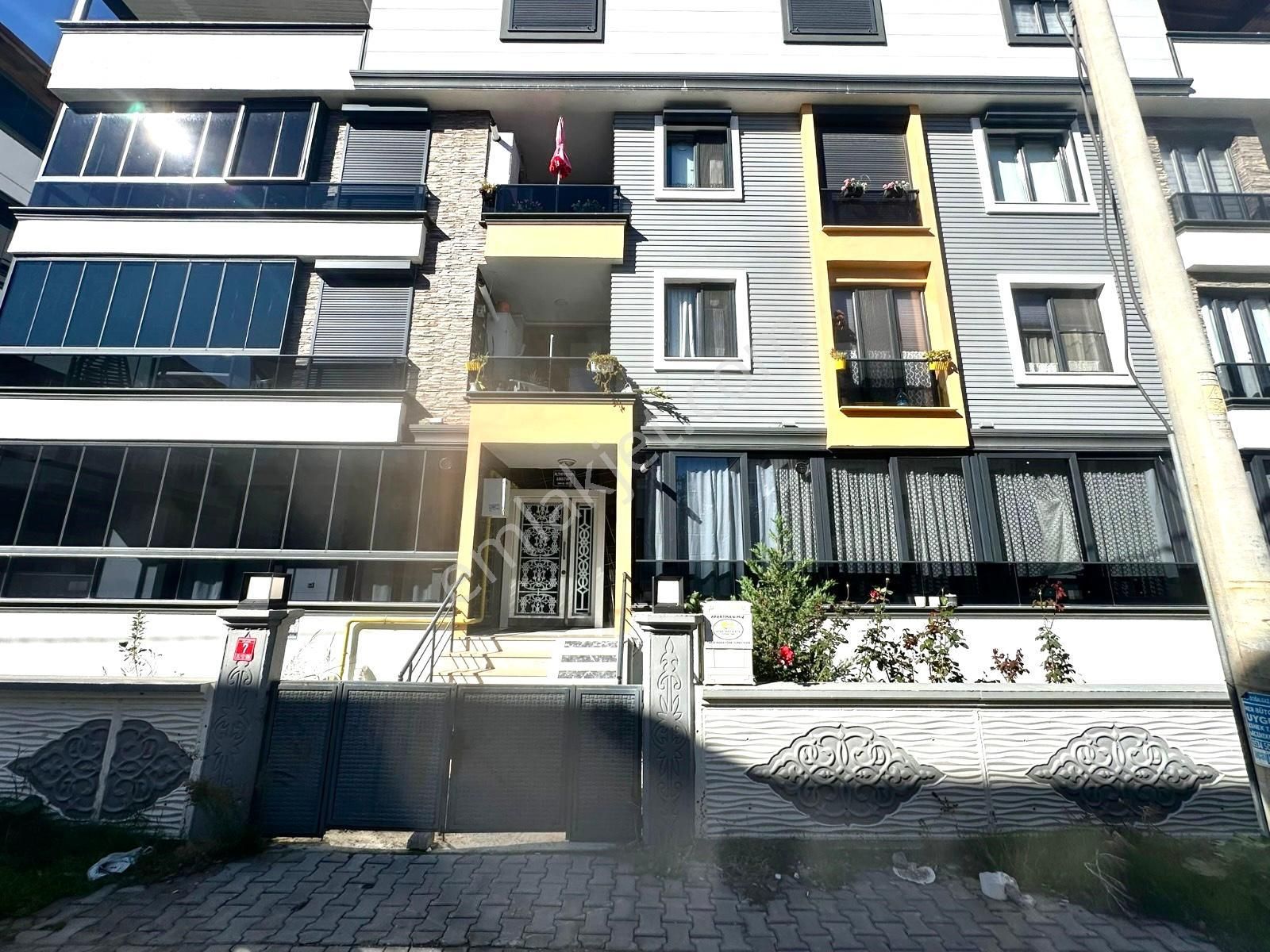 🏡 Referans'tan Akçay'da Full Eşyalı Şık Tasarımlı Denize 200 M 1+1 Daire - Görsel 7