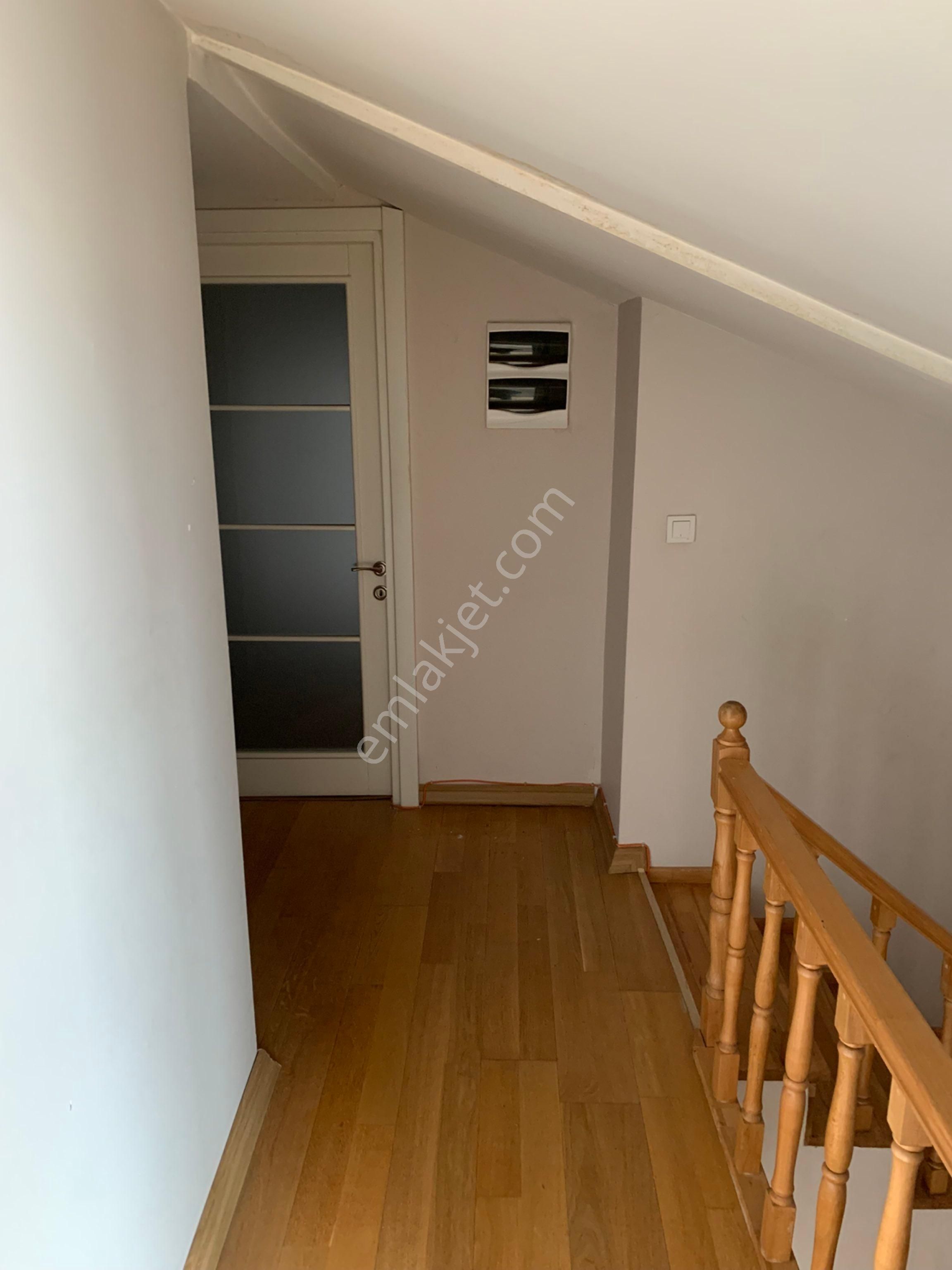 Kozyatağı’nda Harika Konumda Net 170 M2 4+1 Kiralık Dubleks Daire - Görsel 10