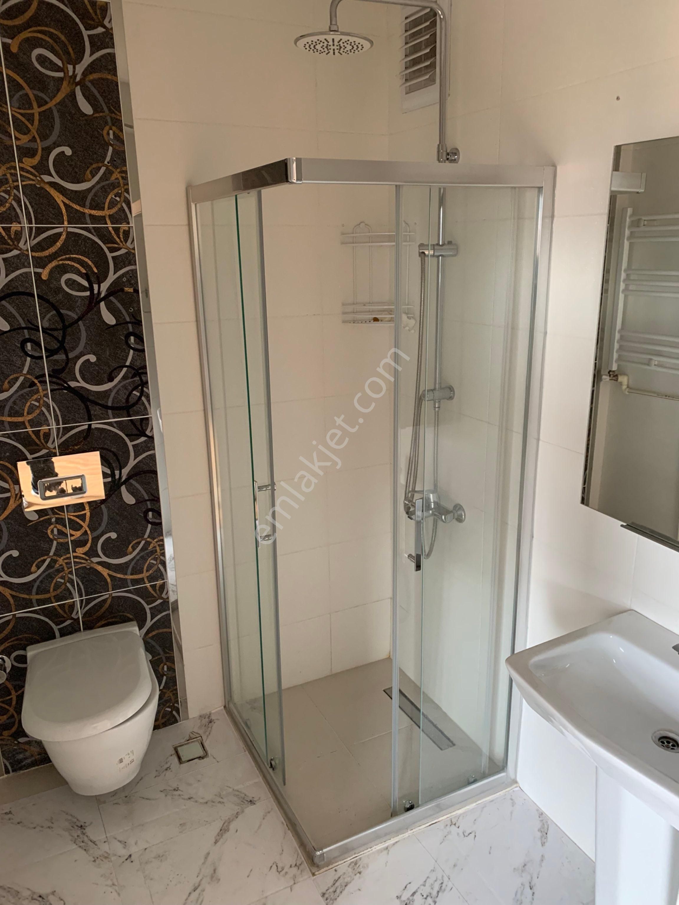 Kozyatağı’nda Harika Konumda Net 170 M2 4+1 Kiralık Dubleks Daire - Görsel 6