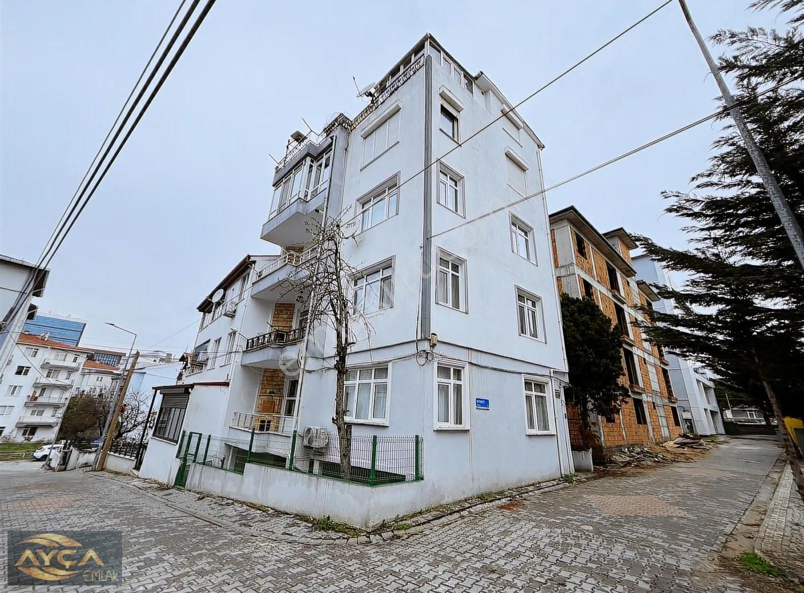 Ayça Emlaktan Prestijli Konumda Eşyalı Hemen Gidebilecek Daire - Görsel 15