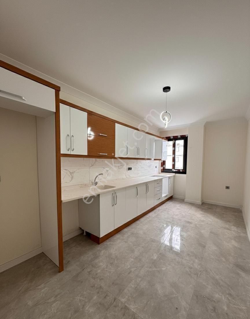 Didim Efeler Mah. Havuzlu Sitede 2+1 Ayrı Mutfak Satılık Daire - Görsel 10