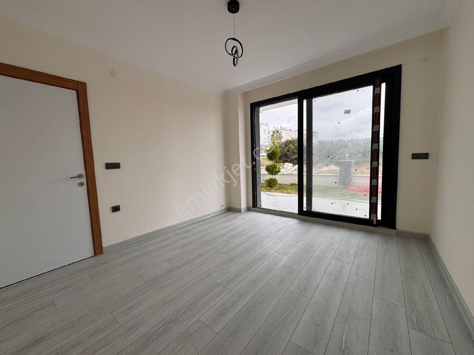 Didim Efeler Mah. Havuzlu Sitede 2+1 Ayrı Mutfak Satılık Daire - Görsel 8