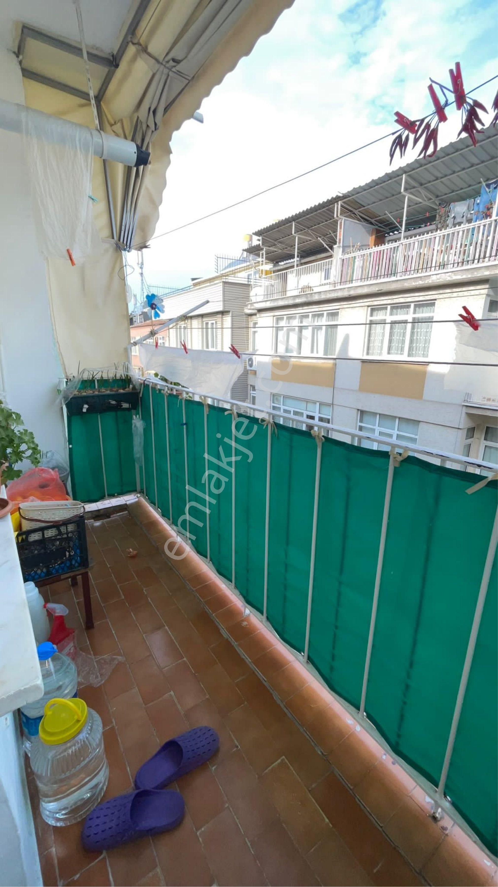 Karadeniz Mahallesinde İci Temiz Satılık Daire - Görsel 13