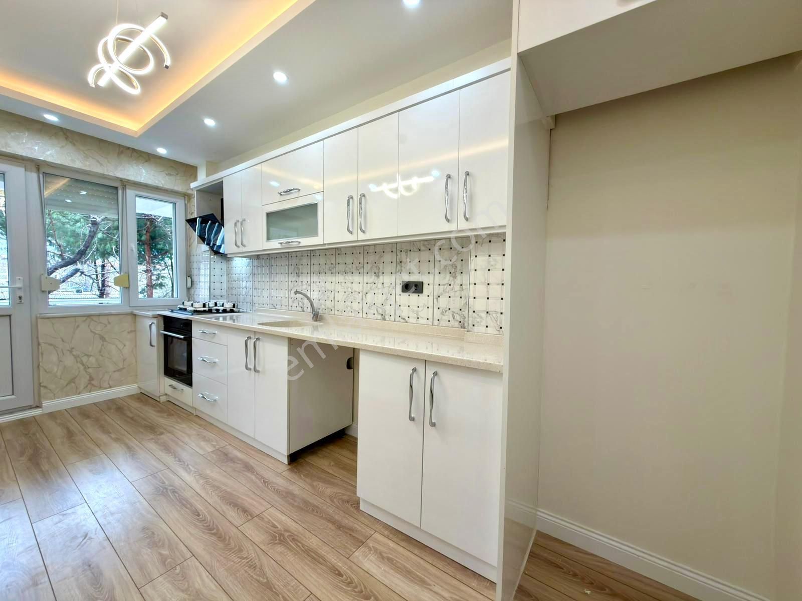 🏡 Referans'tan İkizçay'da Full Yapılı Geniş Tasarımlı 2+1 Daire - Görsel 24