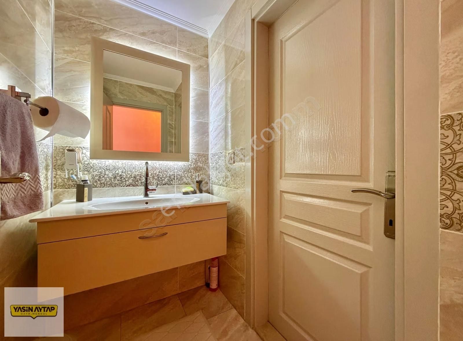 Şehrin Kalbinde Ulaşımı Sorunsuz - İçi Yapılı 3+1 Ara Kat Daire! - Görsel 17