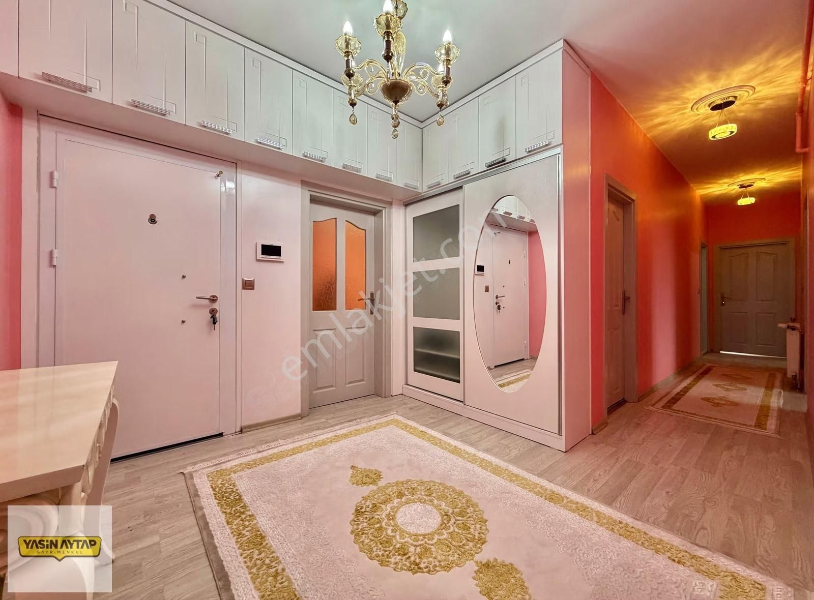 Şehrin Kalbinde Ulaşımı Sorunsuz - İçi Yapılı 3+1 Ara Kat Daire! - Görsel 15