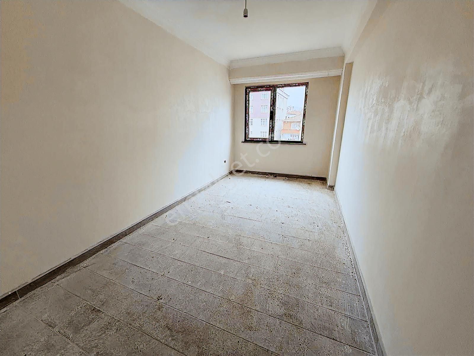 Satılık 1+1 Daire Marmara Hastanesi Ve Metroya Yakın Lokasyon - Görsel 9