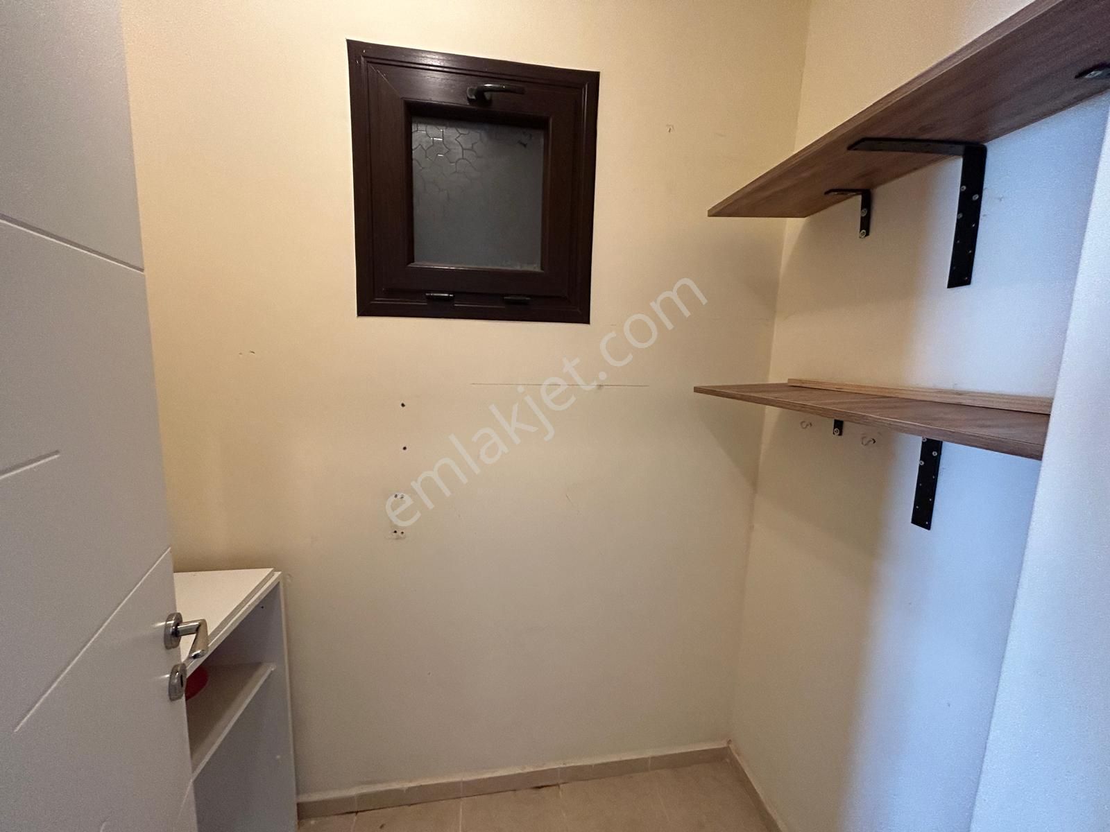 Narlıdere Nin Kalbi Narlı Mahallesinde Kiralık 3+1 - Görsel 11