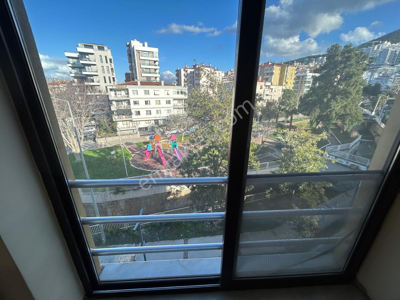 Narlıdere Nin Kalbi Narlı Mahallesinde Kiralık 3+1 - Görsel 4