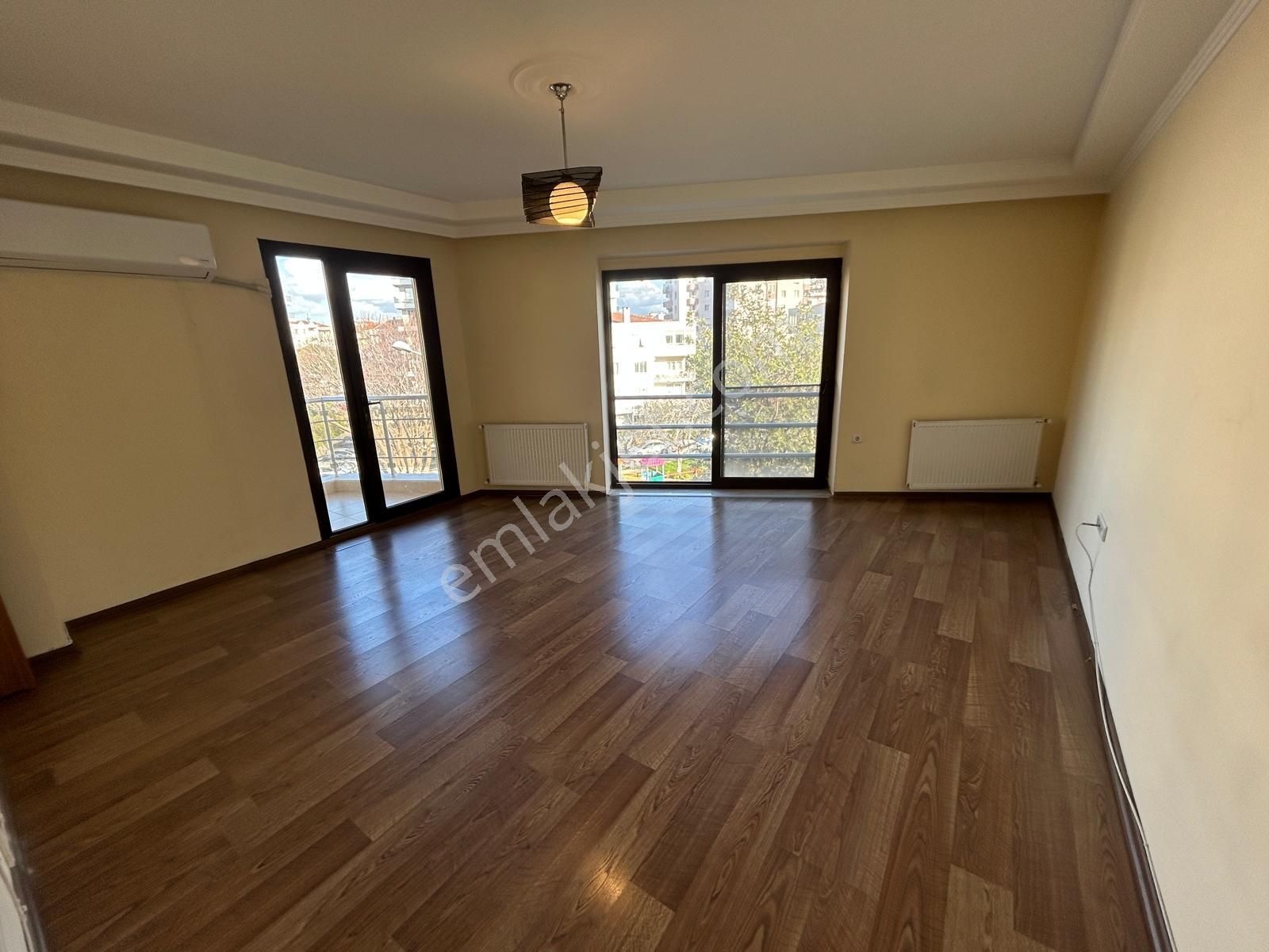 Narlıdere Nin Kalbi Narlı Mahallesinde Kiralık 3+1 - Görsel 3