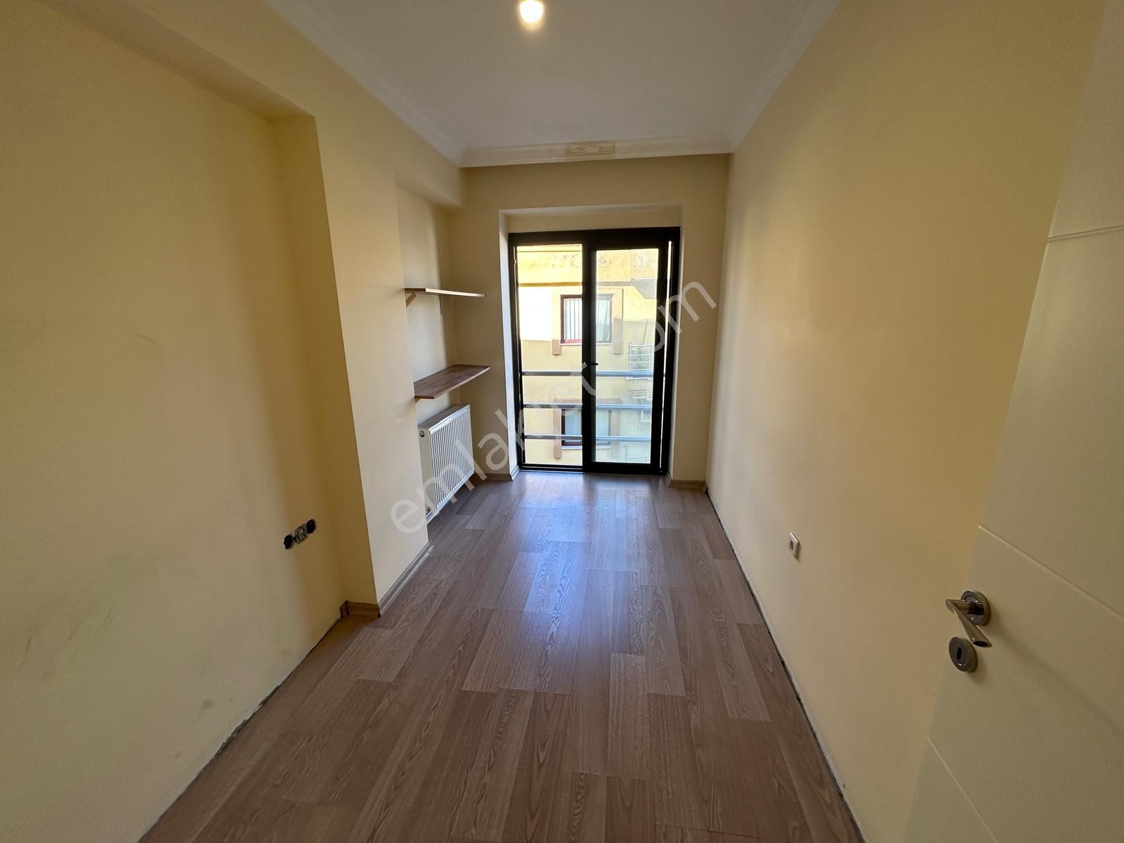 Narlıdere Nin Kalbi Narlı Mahallesinde Kiralık 3+1 - Görsel 8