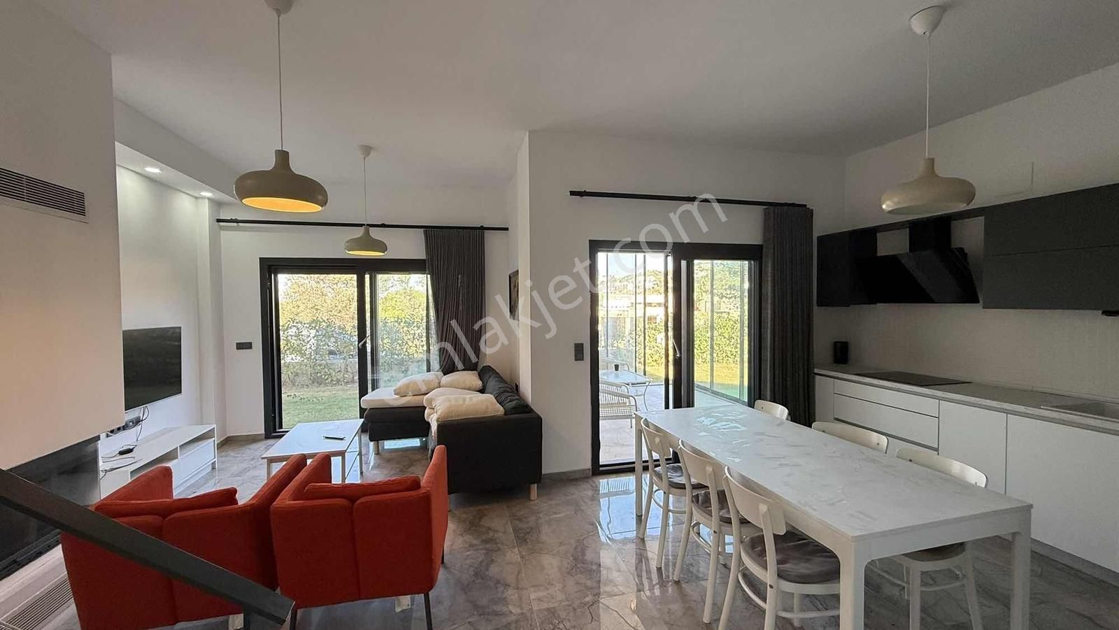 Bodrum Gümüşlük'te Satılık Denize 150 Metre 4+1 Tam Müstakil - Görsel 6