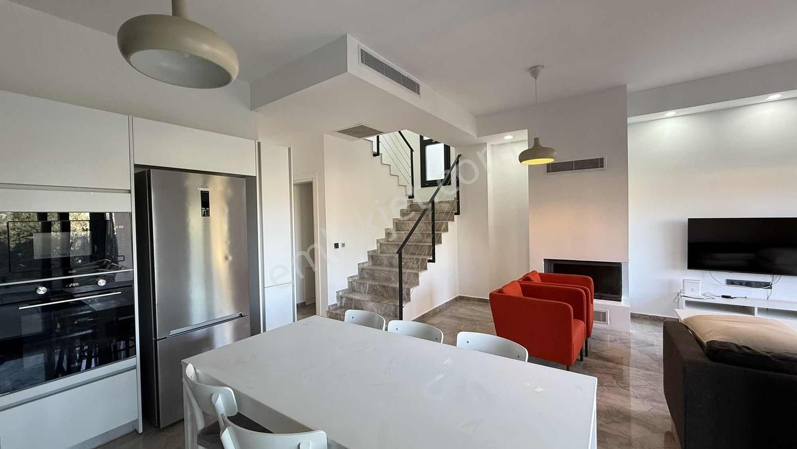 Bodrum Gümüşlük'te Satılık Denize 150 Metre 4+1 Tam Müstakil - Görsel 12