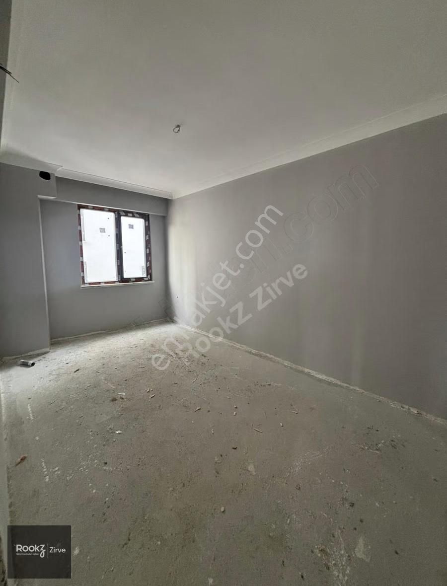 Yalova Çiftlikköyde Satılık Ara Kat 2+1 Daire - Görsel 5