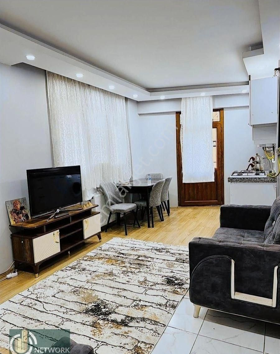 Yeni Binada Şişlide 28.000 Tl Kiracılı 2+1 Eşyalı Yüksek Giriş - Görsel 2