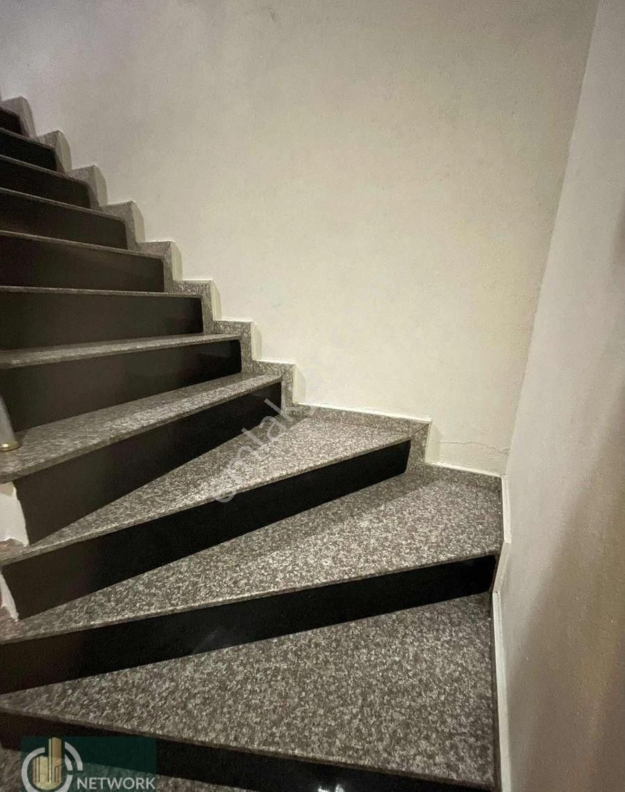 Yeni Binada İki Ayrı Daire Ferah Yatırımlık 3+2 Ters Dubleks - Görsel 6