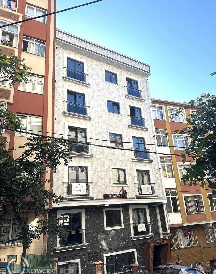 Yeni Bina 2+1 4. Kat Manzaralı Cephe Asansörlü Lüks Daire - Görsel 10