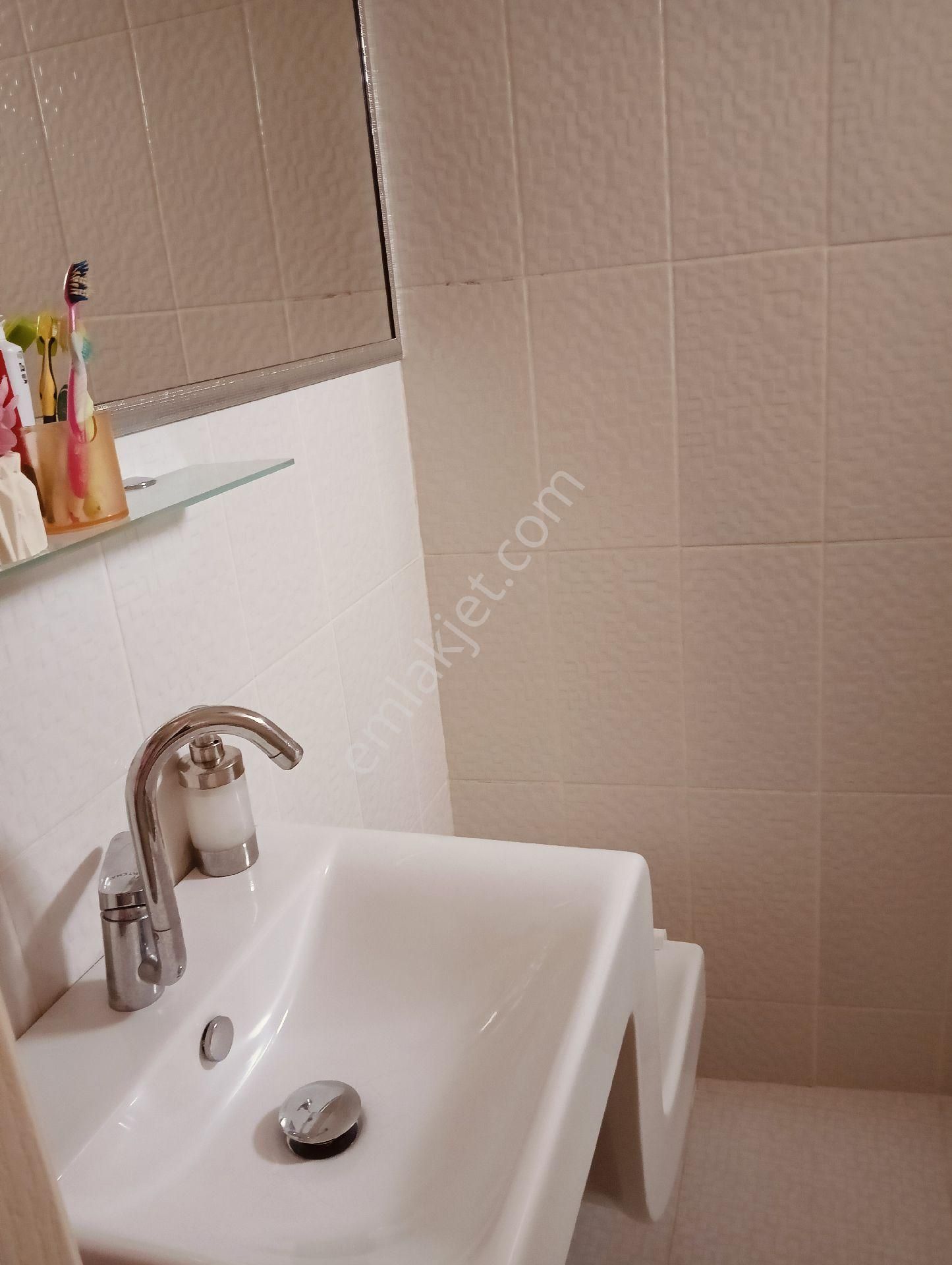 İzmit İkizli Çeşme Mevki Yeni Daire - Görsel 18