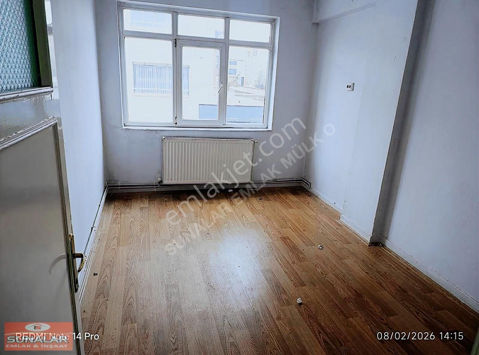 Satılık 3+1 Kombili Daire, Merkezi Konumda, 105m² - Görsel 2