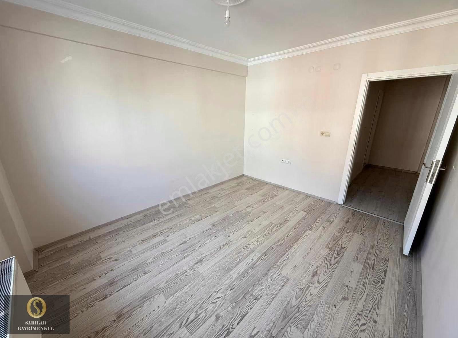 Sarılar Gm'den Birlik Cadde Si Üzeri Arakat Asansörlü 2+1 Kiralk - Görsel 20