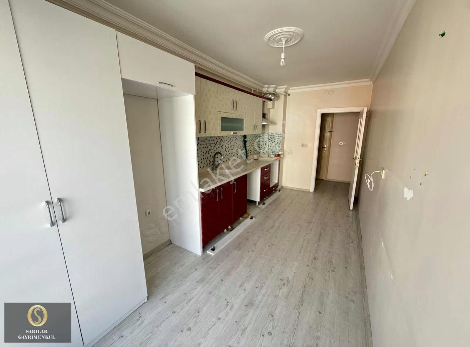 Sarılar Gm'den Birlik Cadde Si Üzeri Arakat Asansörlü 2+1 Kiralk - Görsel 6