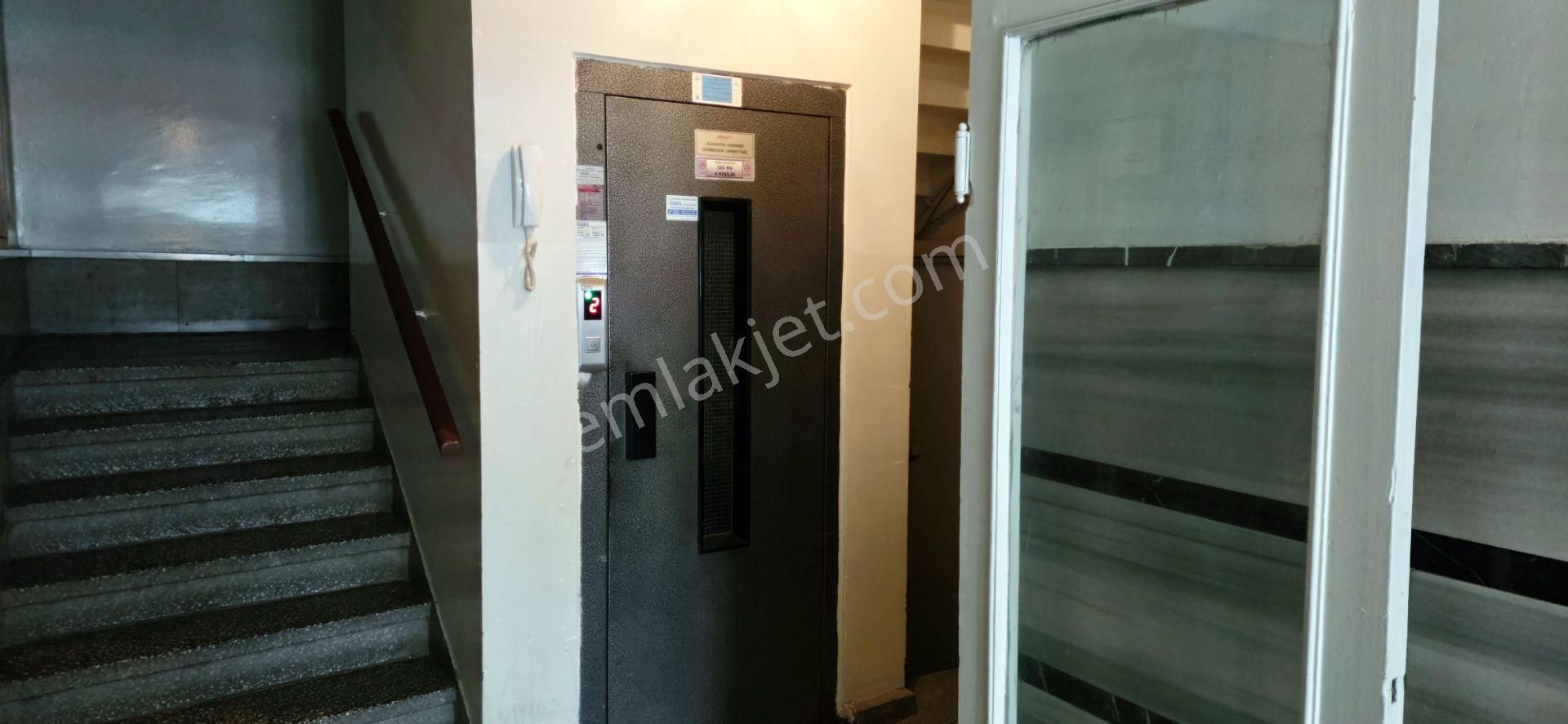 Ankaranın Merkezi Eti Mh. Gmk Blv. Üzerinde 3+1 Daire - Görsel 26