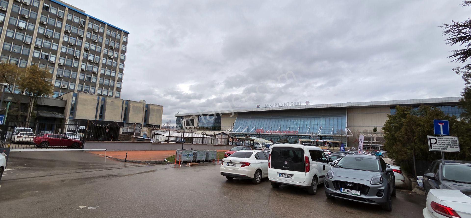 Ankaranın Merkezi Eti Mh. Gmk Blv. Üzerinde 3+1 Daire - Görsel 32