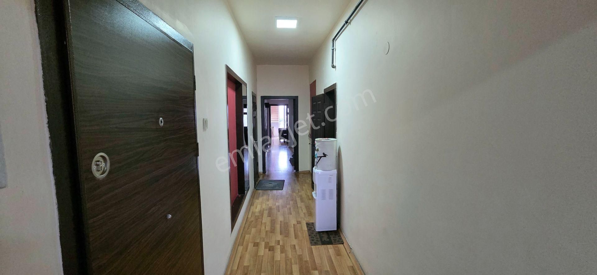 Ankaranın Merkezi Eti Mh. Gmk Blv. Üzerinde 3+1 Daire - Görsel 16