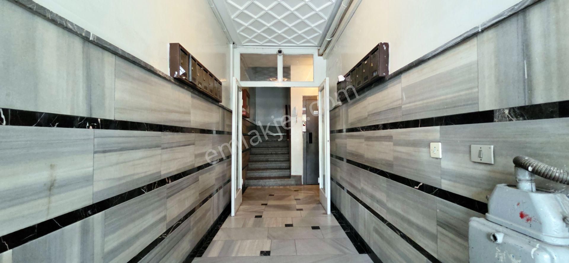 Ankaranın Merkezi Eti Mh. Gmk Blv. Üzerinde 3+1 Daire - Görsel 27