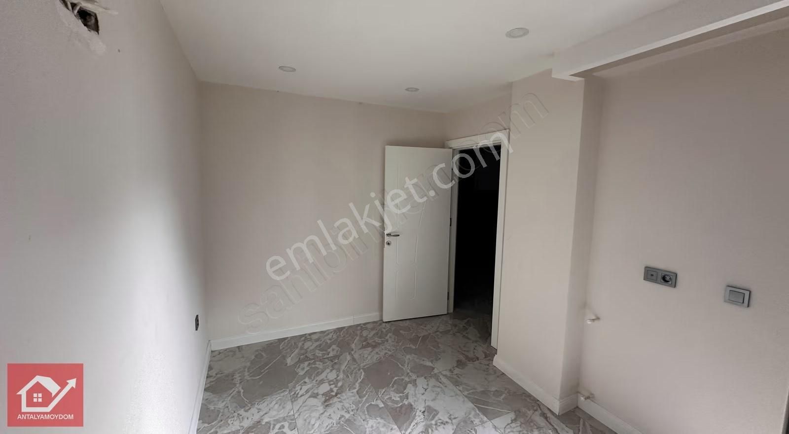 Konyaaltı Hurma Boş 1+1 Kiralık Daire - Görsel 14