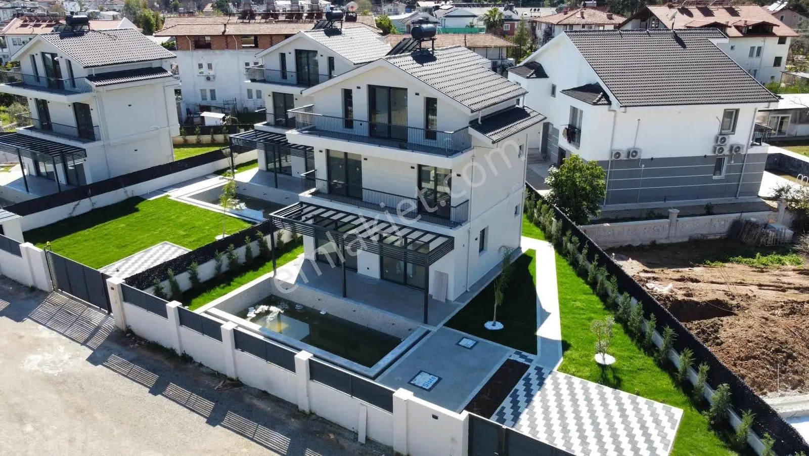Fethiye Kara Gedik Mahallesinde Plaja Yakın Villa - Görsel 2