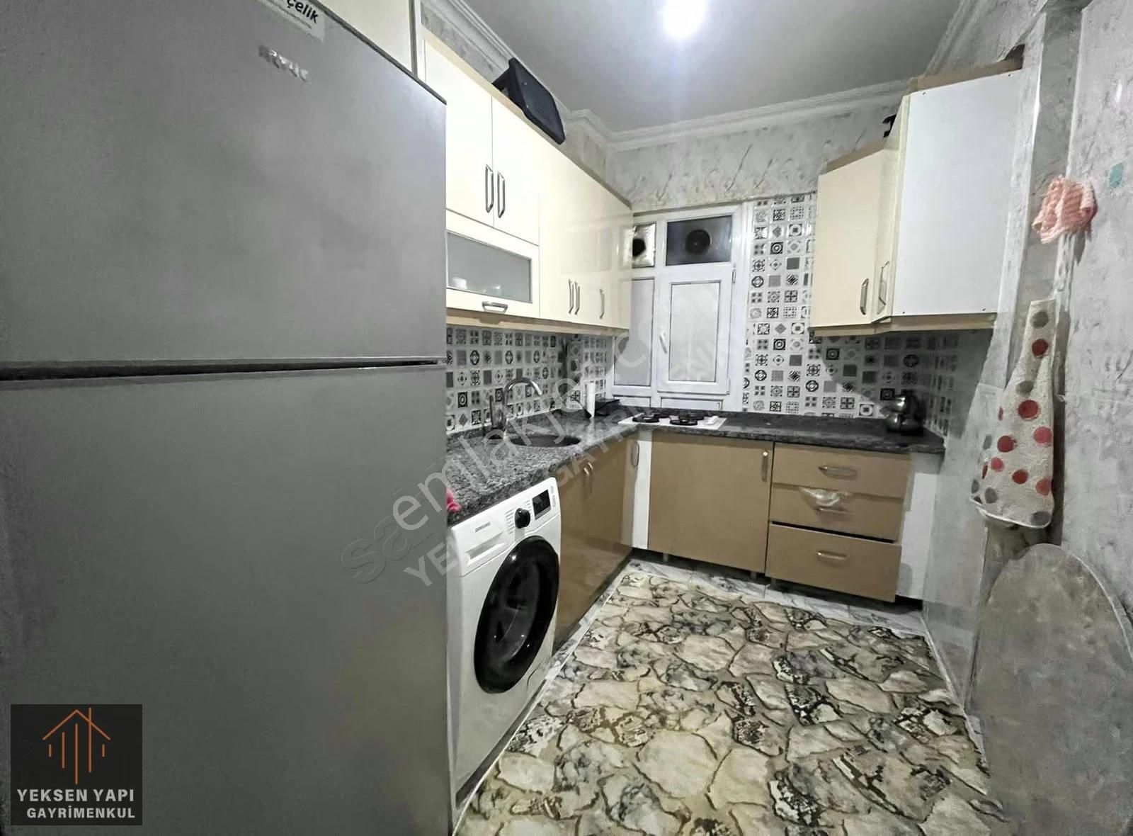 Sefaköy Merkez'de 2+1 Krediye Uygun Cadde Üzeri Daire - Görsel 7