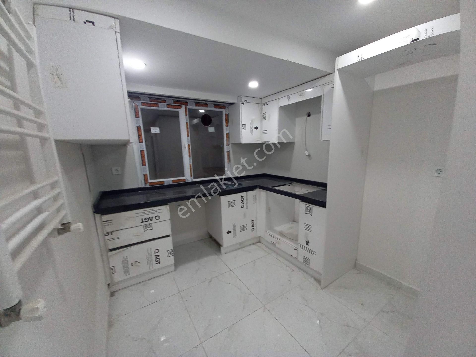 Bahçelievler Yenibosna Çobançeşme Mah Satılık Daire Kat. 1.2+1 - Görsel 28