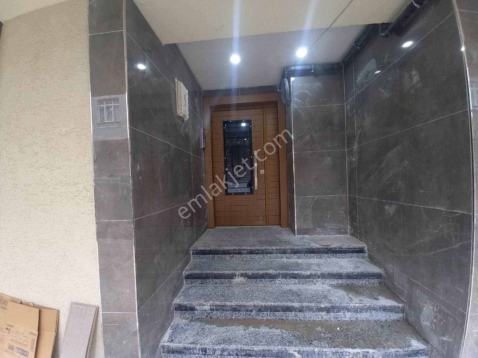 Bahçelievler Yenibosna Çobançeşme Mah Satılık Daire Kat. 1.2+1 - Görsel 35