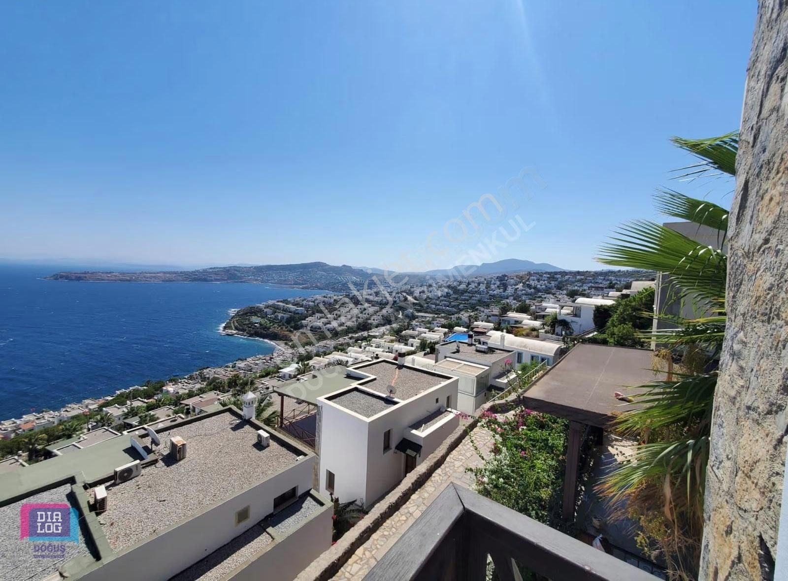 Muğla Bodrum Gündoğan Ozanlar Sitesinde 4+1 Satılık Villa