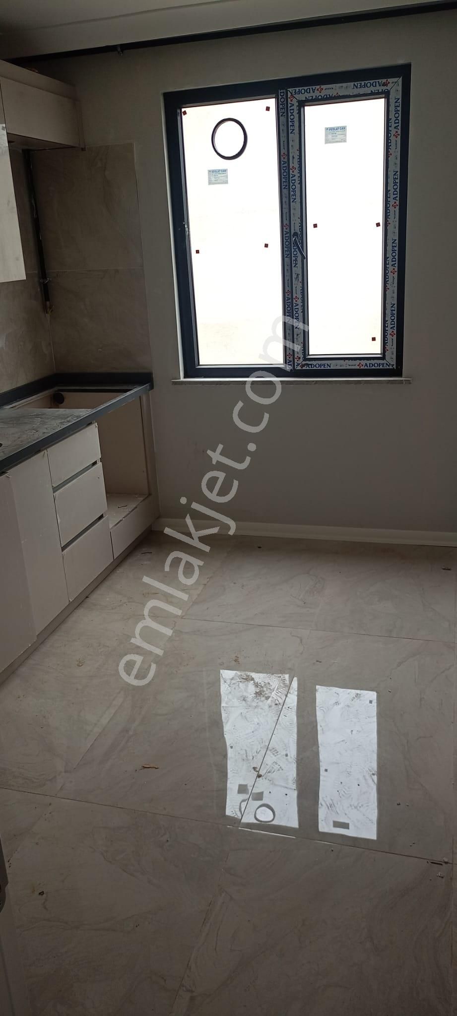 Yavuz Selim Mah Cadde Üzeri Yerden Isıtmalı Daire 2+1 - Görsel 17