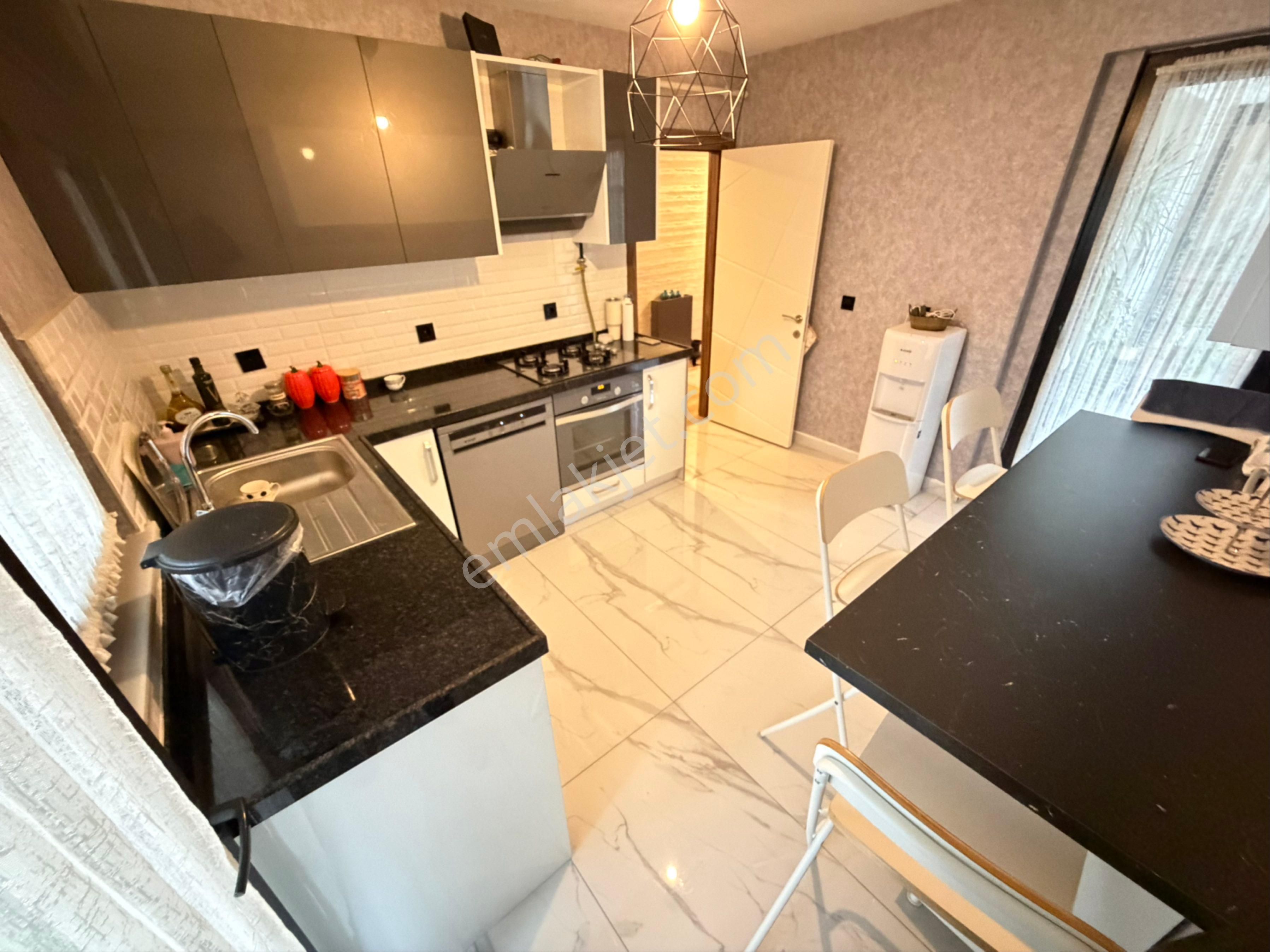 Tırpan Gayrimenkulden Halitpaşa Mah. 3+1 220m2 Ultra Lüx Dublex Daire - Görsel 8