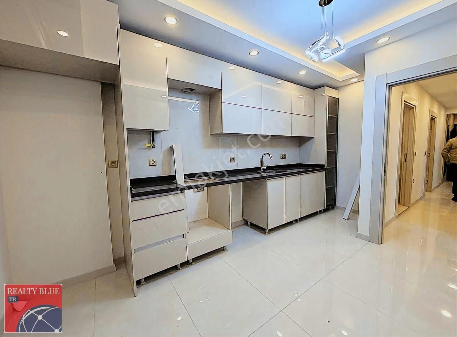 Battal Gazi Mah Kiralık 3+1 Lüks Daire - Görsel 14