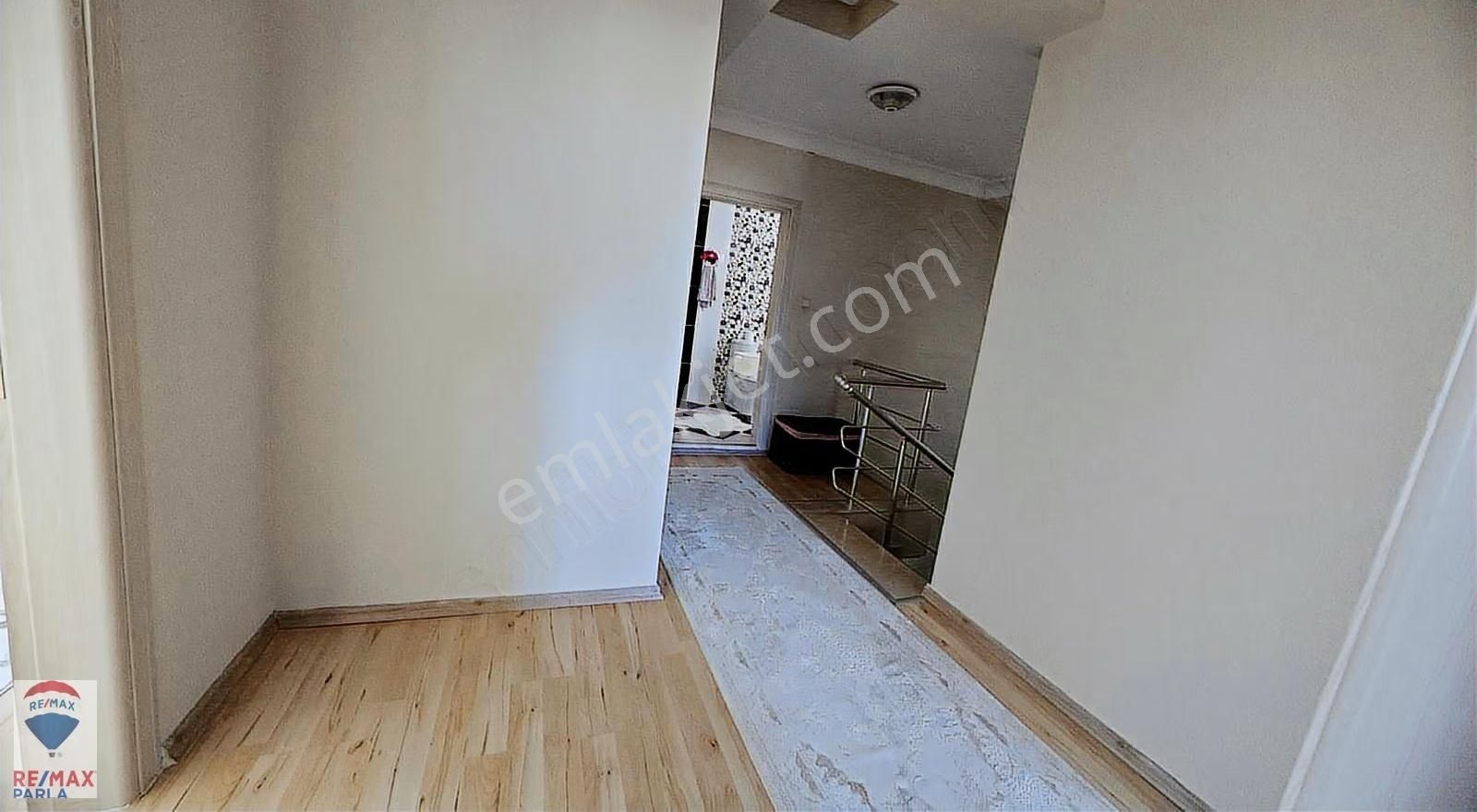 Ladik Kemal Kaplan Yaşam Evlerinde 250m² 4+1 Tripleks - Görsel 15