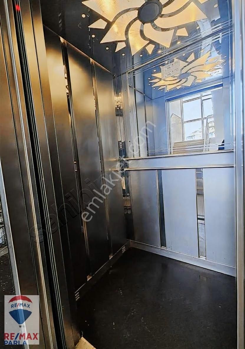 İlkadım Kalkanca Dikmen Vadi Sitesi 4+1 Geniş Satılık Daire - Görsel 24